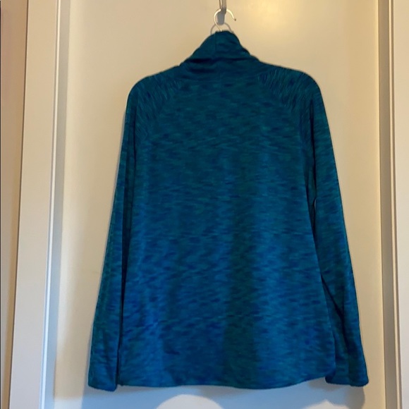 3/$25 - Andrew Marc Active-wear Blue Turtle Neck - Picture 4 of 5